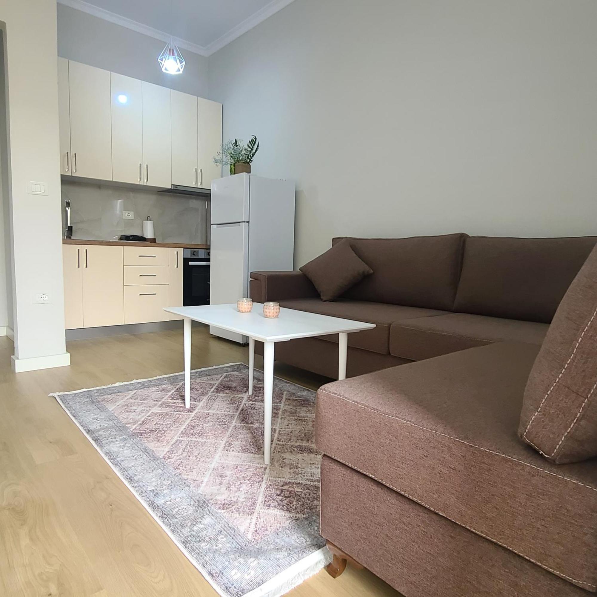 טיראנה Home Inn Apartaments מראה חיצוני תמונה